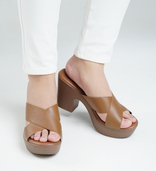 BTS -Crossover heel wedge | Brown