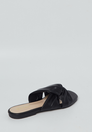 Delia Sandals | Black
