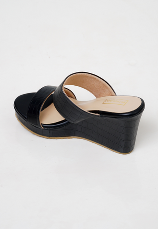 Rania Wedges | Black