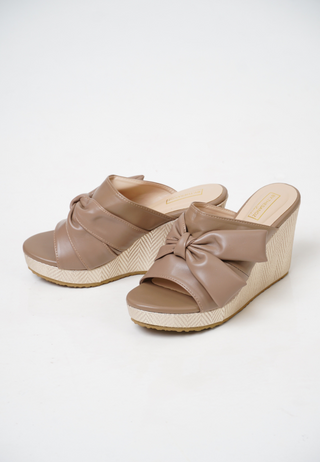 Tatiana Wedges | Brown