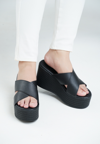 HM Platform Wedge | Black