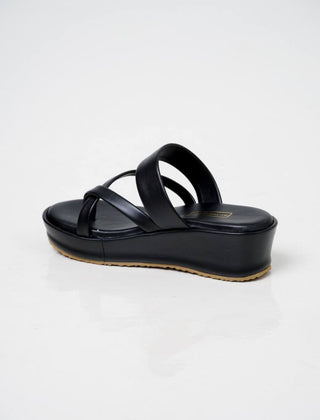 Qistina Sandal | Black